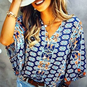 Allover Print Batwing Sleeve Blouse Various Sizes 6-12